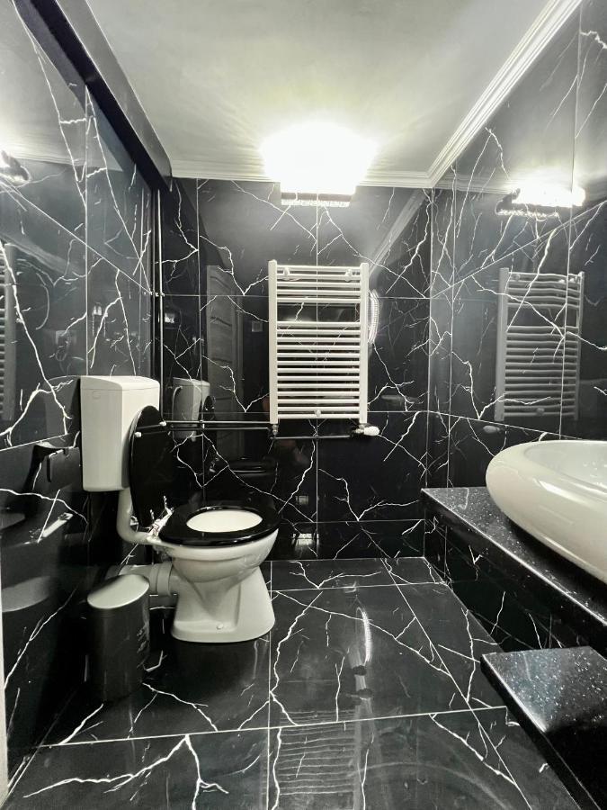 Luxor - Jacuzzi&Cozy Apartments Sibiu Exterior photo