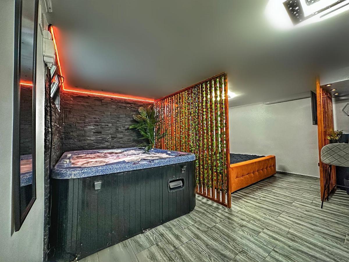Luxor - Jacuzzi&Cozy Apartments Sibiu Exterior photo