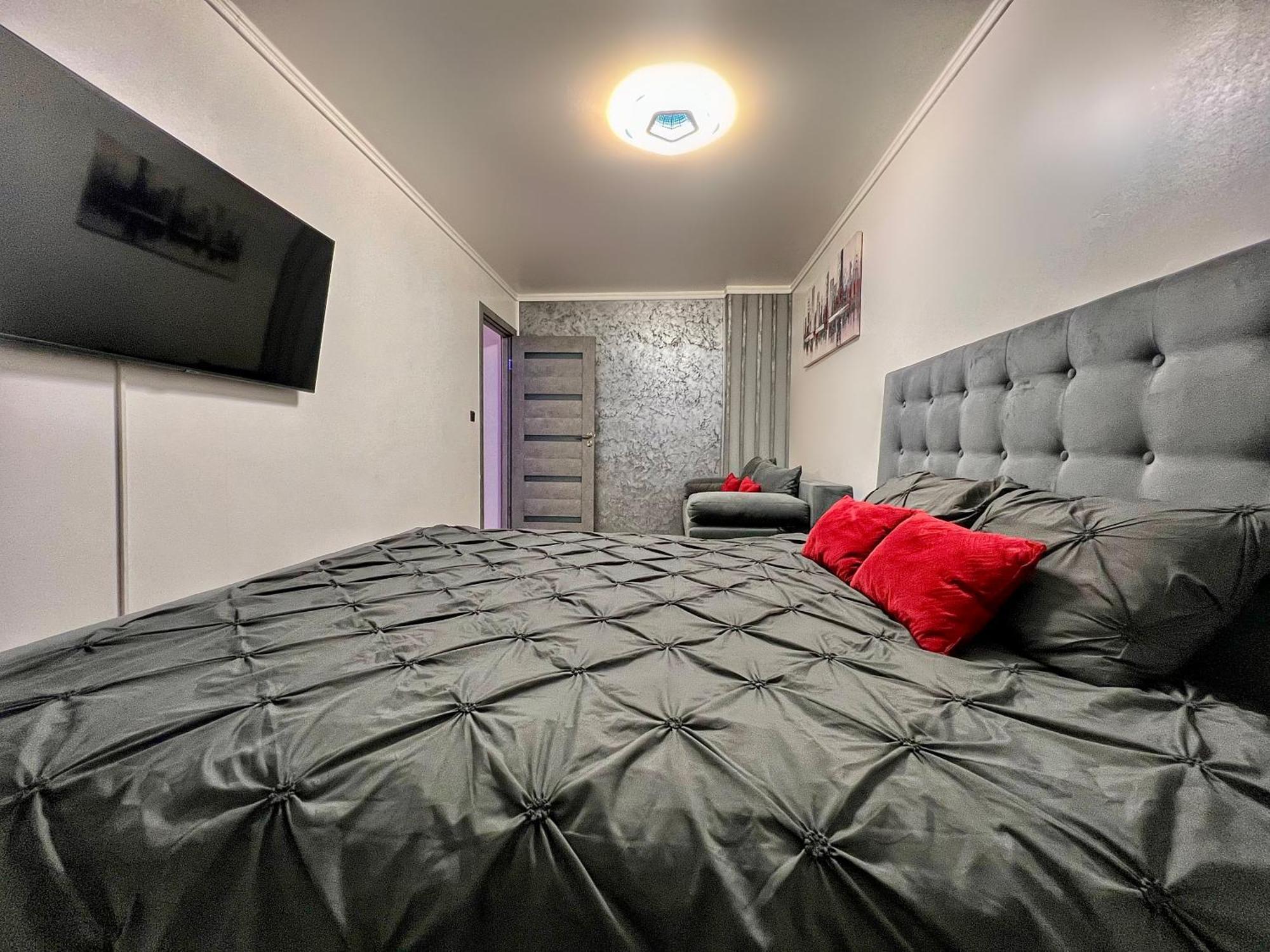 Luxor - Jacuzzi&Cozy Apartments Sibiu Exterior photo
